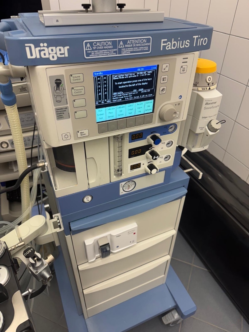 Наркозно-дыхательный аппарат Drager Fabius Tiro